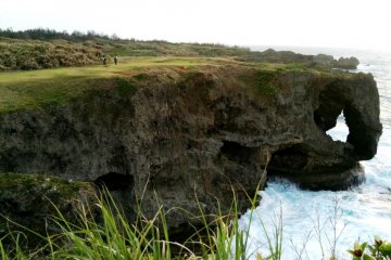 Cape Manza in Onna Son