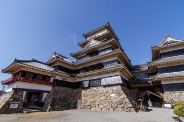 Visitors enter the castle from the right and exit on the left.