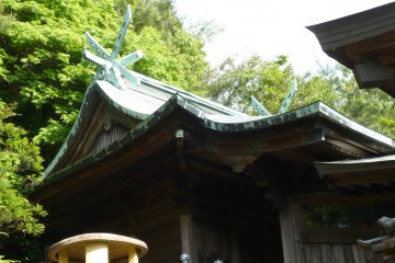 Tozan shrine