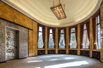 L'intérieur des salons est d'une grande beauté 