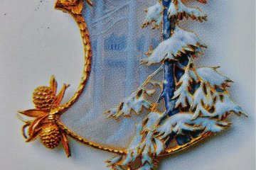 <p>Winter scene designed brooch (photo from Museum ticket)</p>