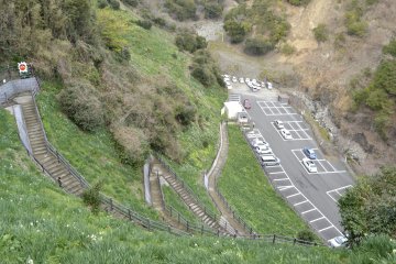 The climb from the parking lot is quite steep.