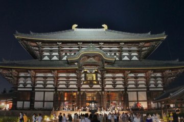 Todaiji temple at night, Tokae event in Nara