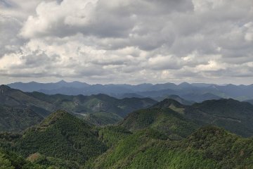 The view from Hyakken-gura lookout on the way to Koguchi