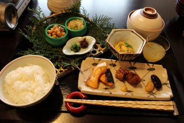 Dining on local ingredients