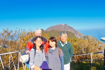 Masao, Sachiko, Miwa, and Rey at top platform