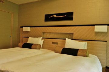 Bed room