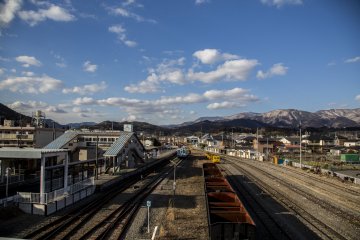 The snow had not reached Sakari station, the terminal for the Sanriku Railway's Minami-Rias Line
