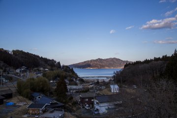 The Minami-Rias Line brings you across some of the tsunami-devastated areas, where reconstruction has removed most signs of damage