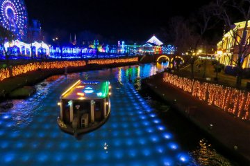 Evening Cruise along the canal