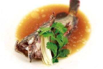 Hong Kong style steamed fish