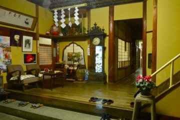 Looking in from the street at the inn’s interesting lobby
