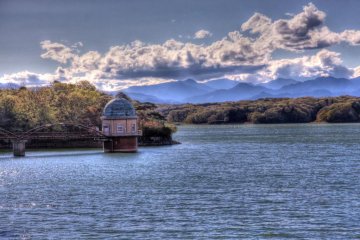 Lake Tama