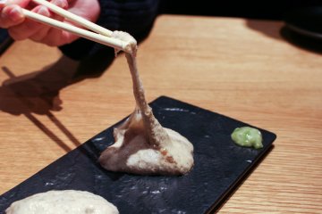 'Nama-toro' (¥780) – raw, grated mountain yam with rock salt and wasabi