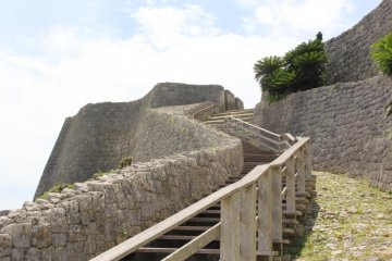 <p>The path leading to the 3rd Enclosure now has a wooden walkway</p>