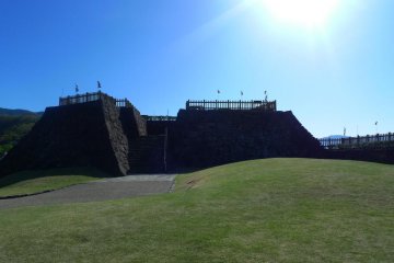 Tenshudai, the castle's highest watchtower.
