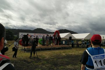The official opening announcements