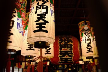 Japan’s craft techniques manifests itself in so many ways, from paper lanterns to beckoning cats