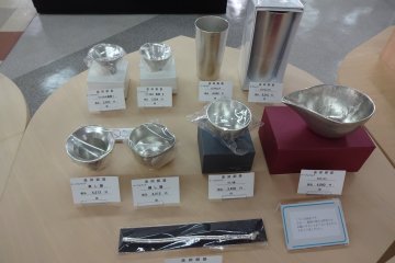 Modern-day metalware for everyday usage
