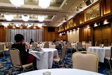 Large dining room used for breakfast