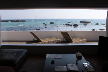 Hayama Funny House