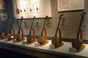 Different types of sanshin on display
