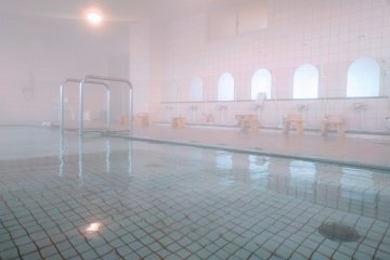 Indoor bath