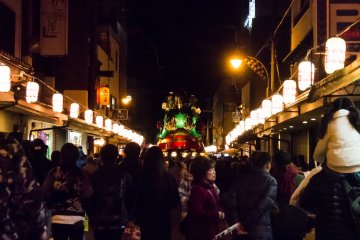 As you get close to the parade, the street is packed with people