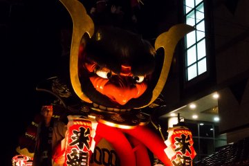 Float number 11, The Drunken Ogre on Minamoto Raiko's Helmet