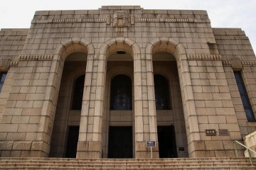 The second edition of the gallery building (circa 1958)