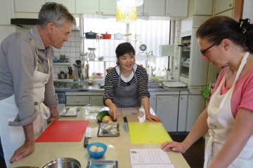 Okinawa Cooking at Yonner Food (Part 2) 