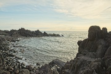 The bay at Jūroku Rakan Iwa