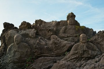 Jūroku Rakan Iwa
