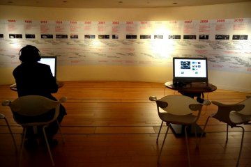 Surfing the HIVE Video Archive.