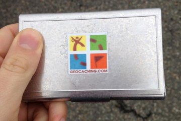 <p>Cache containers come in all shapes and sizes. This cache was fixed in place with a magnet.</p>