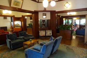One of the many sitting lounges on the main floor