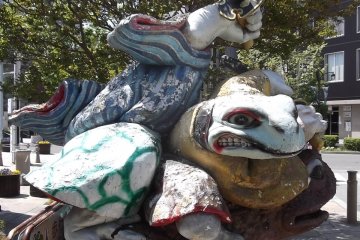 What looks like a teenage mutant ninja frog, on Nawate Street