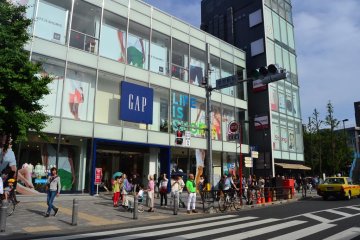 Big GAP store greets visitors immediately