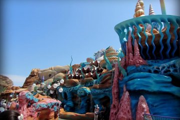 Mermaid Lagoon is really stunning, not just for the sculptures but also the mosaic work