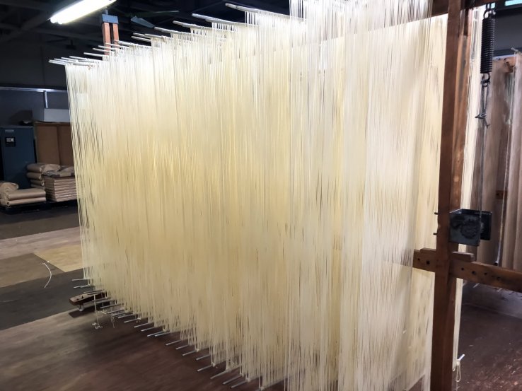 Noodles stretching (3 to 4 hours)