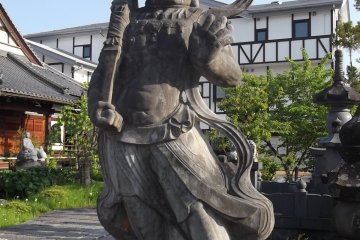A guardian demon at Ryuko-ji