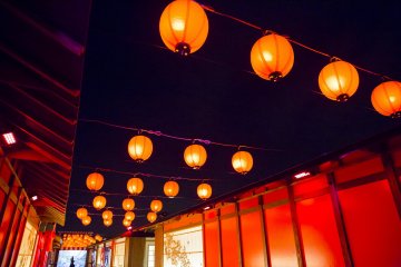 Iconic Japanese vermilion lanterns