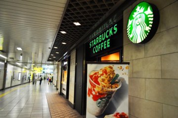 Starbucks in the station