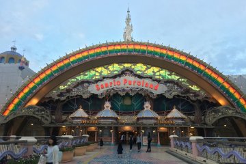 Spooky Halloween Experience at Sanrio Puroland 2024