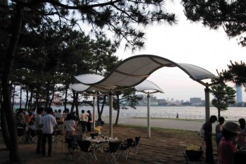 Shiokaze Park