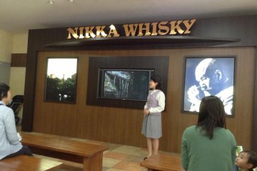 Your tour starts here in the vistor center where you may watch a video and are soon greeted by your friendly tour guide.