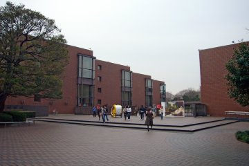 The open space path to the museum