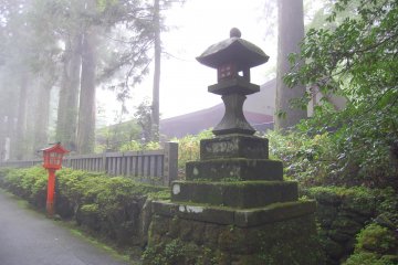 On the way to Hakone Shrine