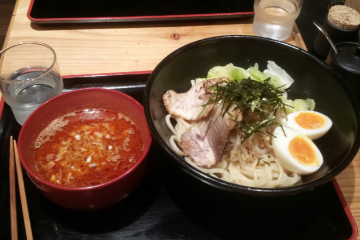 먹는 방식이 독특한 츠케멘! 