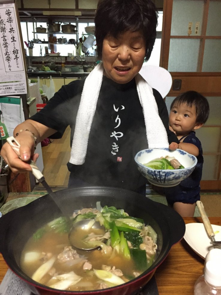 Experience local cuisine "Iriyaki" in farm inn